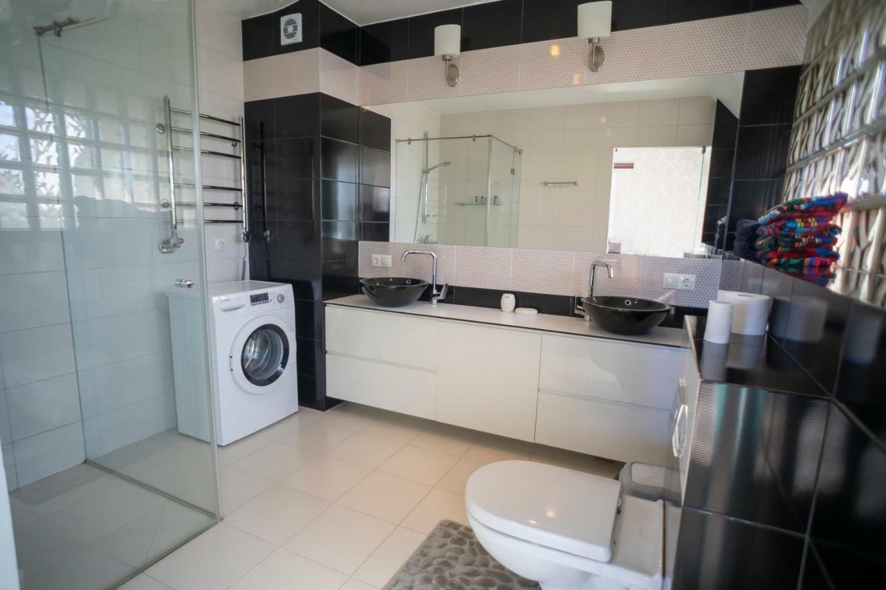 Sveciu Namai Lanko G. Hotel Klaipėda Kültér fotó