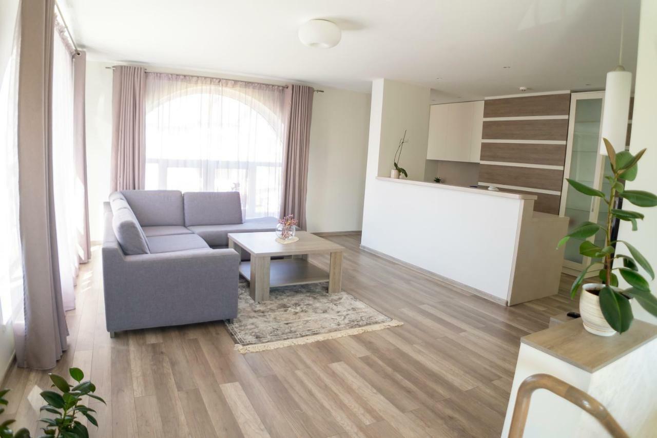 Sveciu Namai Lanko G. Hotel Klaipėda Kültér fotó